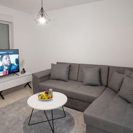 Apartman Kim ماكارسكا المظهر الخارجي الصورة